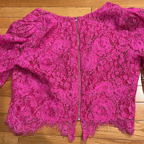 Pink lacey top - Picture 9 of 9